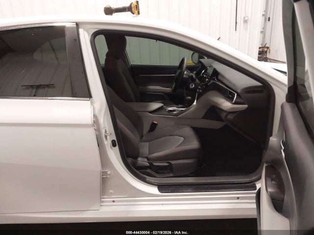 2023 Toyota Camry Le მანქანა იყიდება აუქციონზე, vin: 4T1C11AK8PU753967, აუქციონის ნომერი: 44430004
