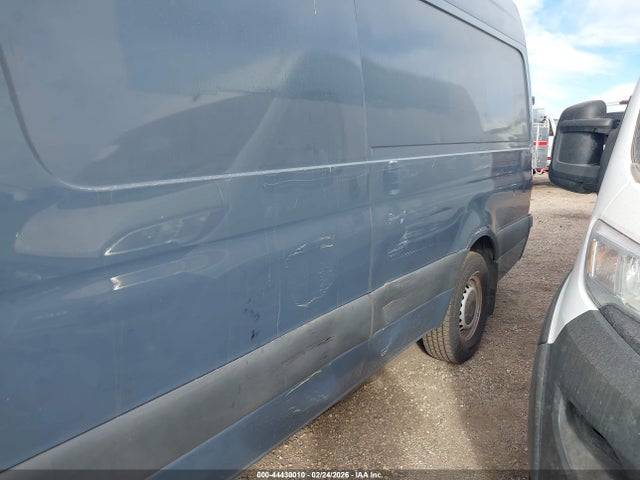2019 Mercedes-benz Sprinter 2500 High Roof V6 მანქანა იყიდება აუქციონზე, vin: WD4PF1CD6KP130284, აუქციონის ნომერი: 44430010
