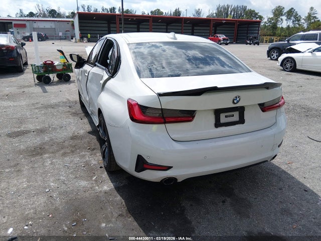 44430011 :رقم المزاد ، 3MW5R1J07L8B16075 vin ، 2020 Bmw 330i مزاد بيع