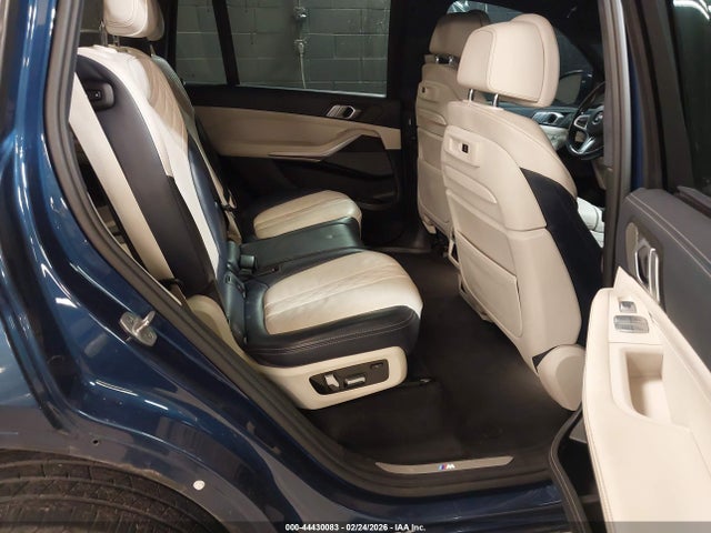 Продаж на аукціоні авто 2021 Bmw X7 Xdrive40i, vin: 5UXCW2C03M9E70013, номер лоту: 44430083