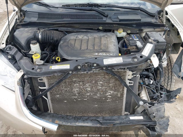 2013 Chrysler Town & Country Touring-l მანქანა იყიდება აუქციონზე, vin: 2C4RC1CG3DR510044, აუქციონის ნომერი: 44430098