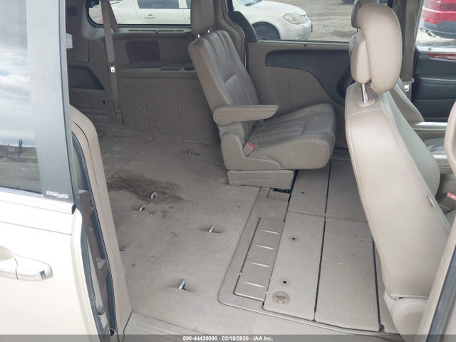 2013 Chrysler Town & Country Touring-l მანქანა იყიდება აუქციონზე, vin: 2C4RC1CG3DR510044, აუქციონის ნომერი: 44430098