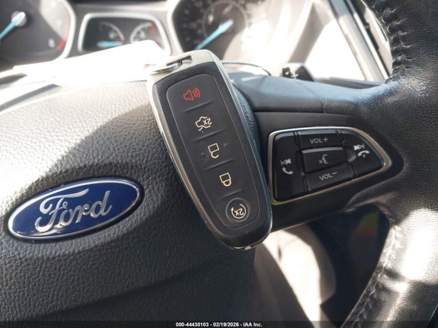 1FMCU0J92HUB02821 Ford Escape Titanium