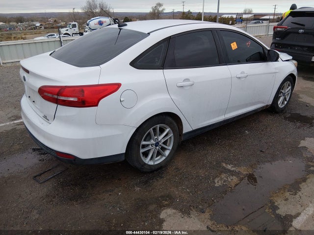 Ford FOCUS SE 2015 1FADP3F27FL220353 Image 4
