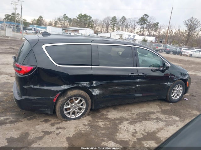2C4RC1BG3SR540627 Chrysler Pacifica Select