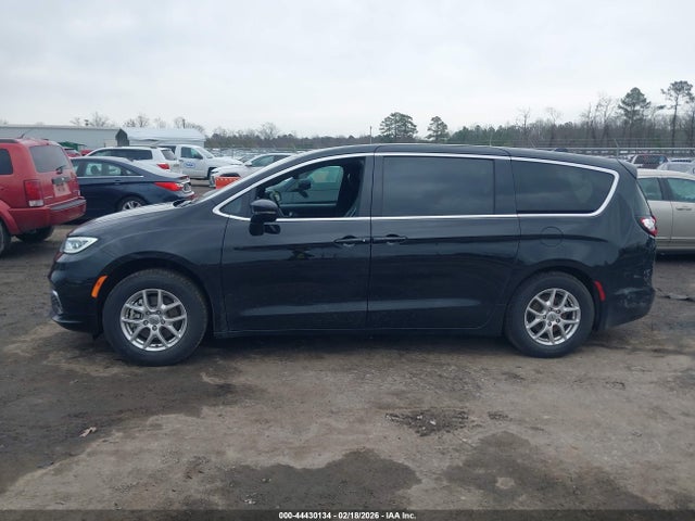 2C4RC1BG3SR540627 Chrysler Pacifica Select