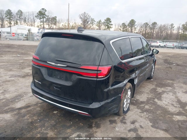 2C4RC1BG3SR540627 Chrysler Pacifica Select