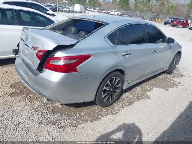 Nissan Altima 2.5 Sl 2018 1N4AL3AP8JC173019 Image 4