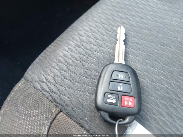 Toyota COROLLA LE 2017 5YFBURHE7HP636577 Image 11