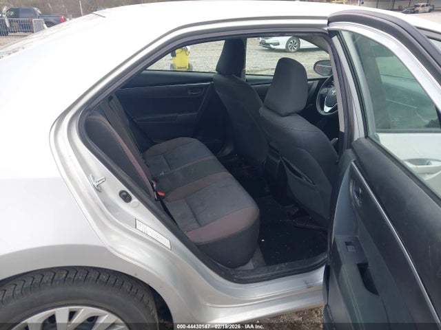 Toyota COROLLA LE 2017 5YFBURHE7HP636577 Image 8