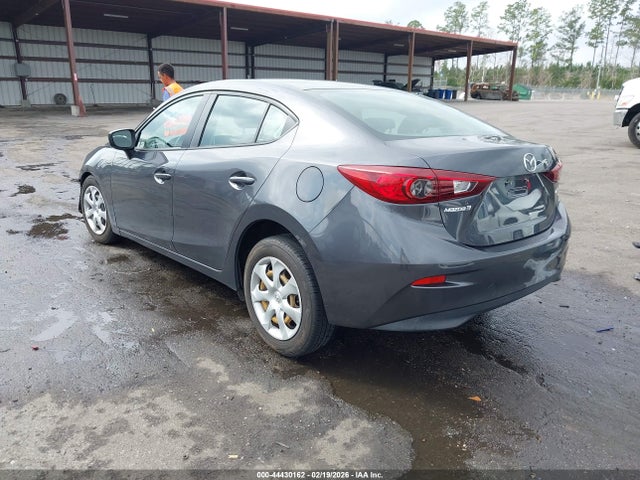 Продаж на аукціоні авто 2015 Mazda Mazda3 I Sport, vin: 3MZBM1U75FM204886, номер лоту: 44430162
