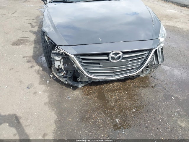Продаж на аукціоні авто 2015 Mazda Mazda3 I Sport, vin: 3MZBM1U75FM204886, номер лоту: 44430162