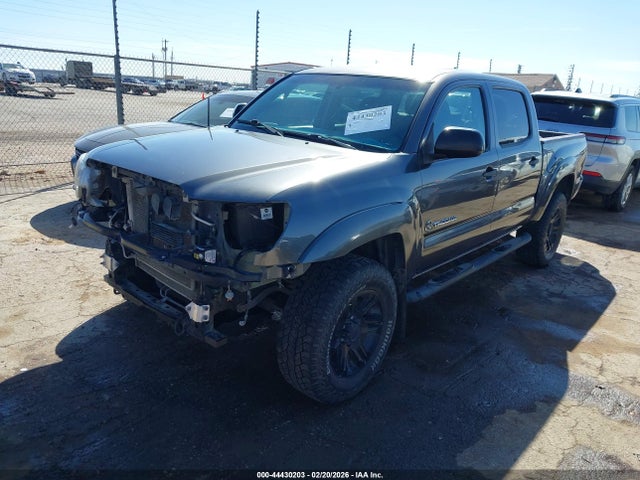 5TFLU4EN0FX128414 Toyota Tacoma Base V6