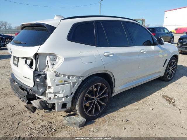 2022 BMW X3 5UX43DP01N9K64237 Photo 3