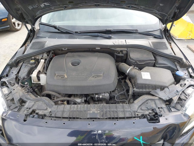 YV126MFK6G2407286 Volvo S60 T5 Drive-e Premier