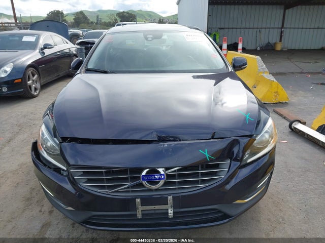 YV126MFK6G2407286 Volvo S60 T5 Drive-e Premier