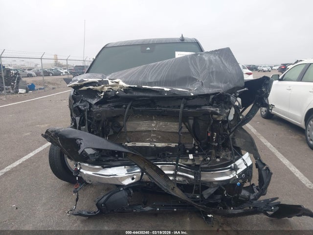 44430240 :رقم المزاد ، 3GTUUDE82RG432304 vin ، 2024 Gmc Sierra 1500 4wd  Short Box Slt مزاد بيع