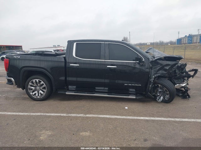 44430240 :رقم المزاد ، 3GTUUDE82RG432304 vin ، 2024 Gmc Sierra 1500 4wd  Short Box Slt مزاد بيع