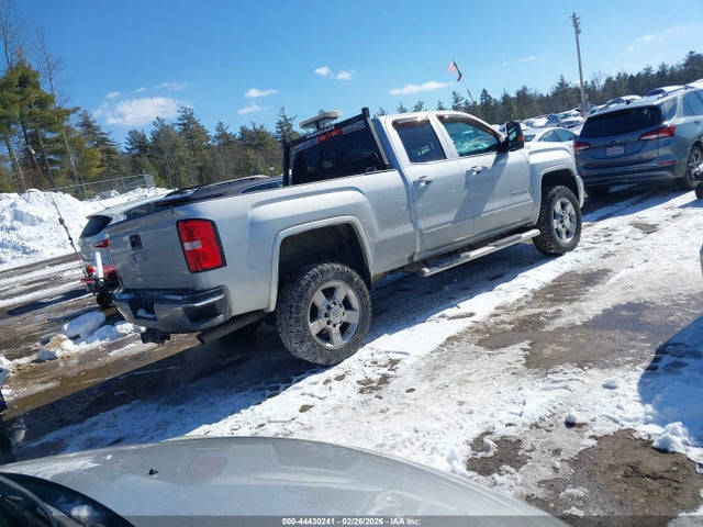 2017 GMC SIERRA 2500HD 1GT22SEG2HZ202219 Photo 3