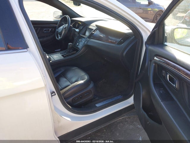 Ford Taurus Limited 2014 1FAHP2F87EG105808 Image 5