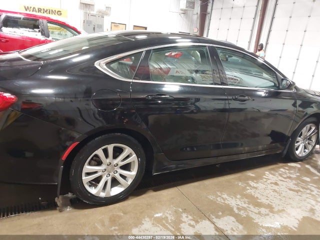1C3CCCAB6FN503313 Chrysler 200 Limited