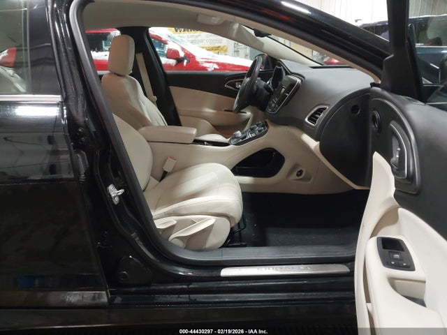 1C3CCCAB6FN503313 Chrysler 200 Limited
