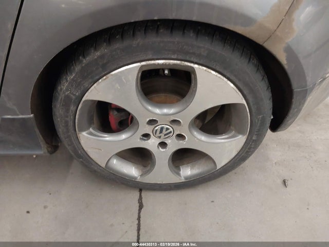 44430313 :رقم المزاد ، WVWGD71K59W024509 vin ، 2009 Volkswagen Gti 4-door مزاد بيع