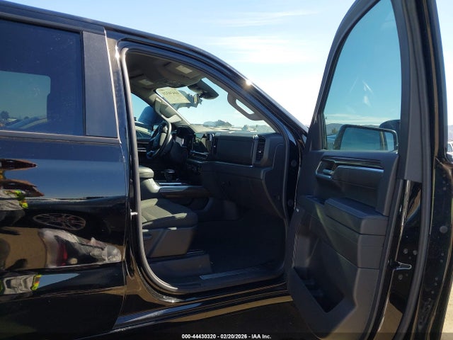 2024 CHEVROLET SILVERADO 1500 2GCUDEED5R1257185 Photo 4