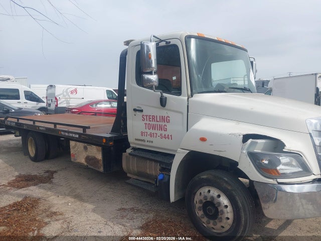 Hino 258/268 2014 5PVNJ8JP3E4S51060 Image 14