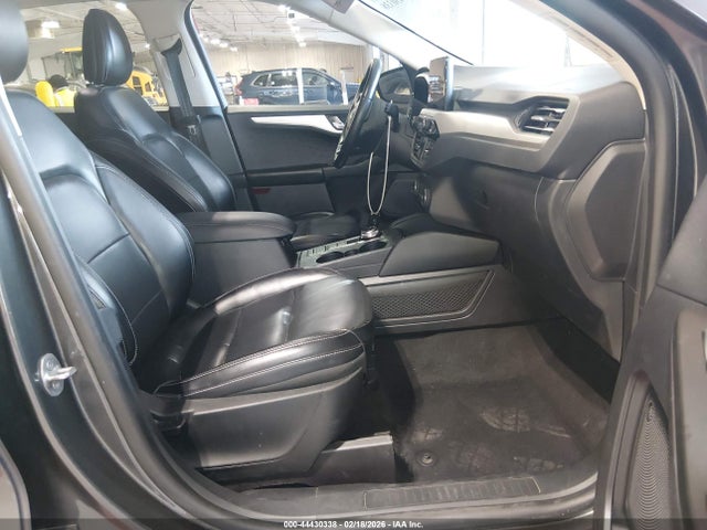 1FMCU0H62LUB49318 Ford ESCAPE SEL