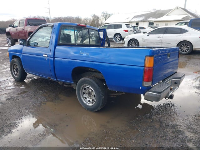 44430355 :رقم المزاد ، 1N6SD11S8SC409929 vin ، 1995 Nissan Truck E/xe مزاد بيع