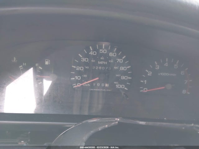 44430355 :رقم المزاد ، 1N6SD11S8SC409929 vin ، 1995 Nissan Truck E/xe مزاد بيع