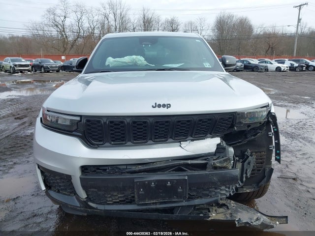 Продажа на аукционе авто 2023 Jeep Grand Cherokee L Altitude X 4x4, vin: 1C4RJKAG1P8885705, номер лота: 44430363