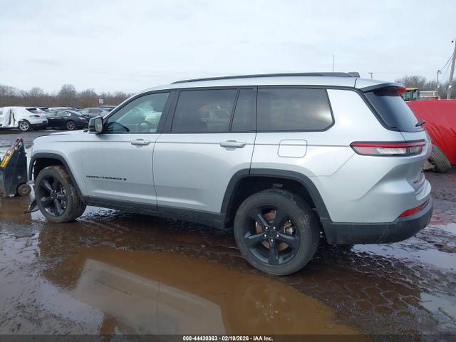 Продажа на аукционе авто 2023 Jeep Grand Cherokee L Altitude X 4x4, vin: 1C4RJKAG1P8885705, номер лота: 44430363