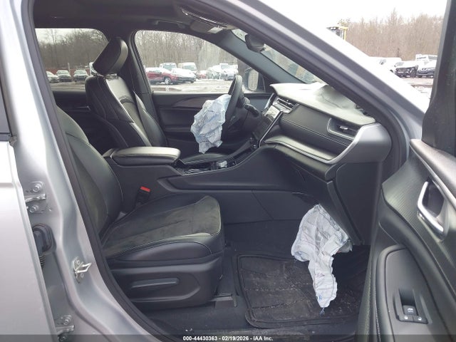 Продажа на аукционе авто 2023 Jeep Grand Cherokee L Altitude X 4x4, vin: 1C4RJKAG1P8885705, номер лота: 44430363