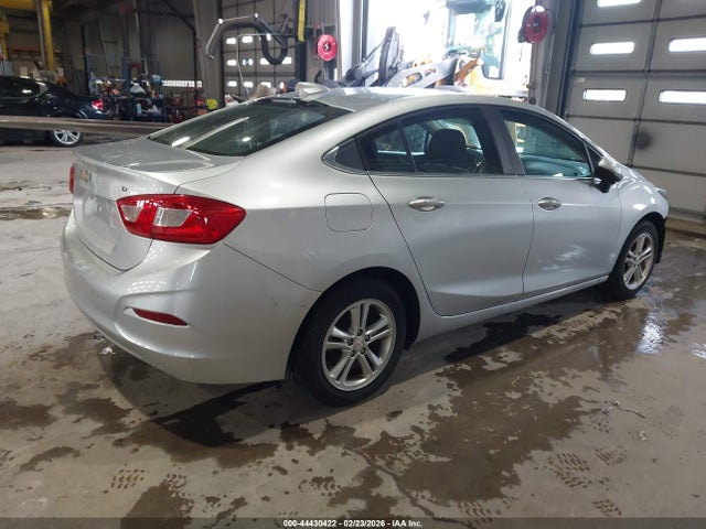 1G1BE5SM6H7198392 Chevrolet Cruze Lt Auto