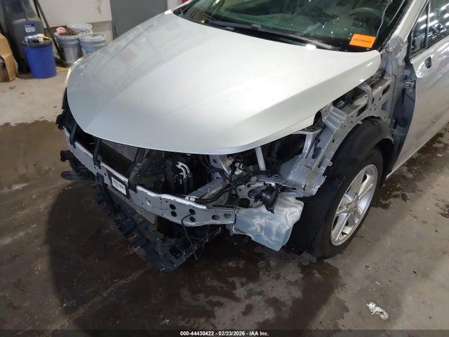 1G1BE5SM6H7198392 Chevrolet Cruze Lt Auto