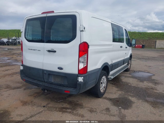1FTYR1ZM4KKA89034 Ford Transit-250