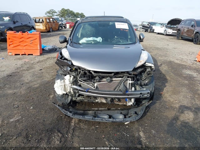 44430477 :رقم المزاد ، JN8AF5MR0BT017539 vin ، 2011 Nissan Juke Sv مزاد بيع