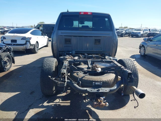 44430507 :رقم المزاد ، 1C6RR7TT7HS680336 vin ، 2017 Ram 1500 Big Horn  4x4 6'4 Box مزاد بيع
