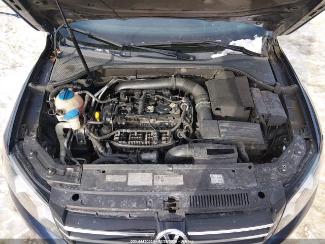 44430514 :رقم المزاد ، 1VWBT7A33EC030615 vin ، 2014 Volkswagen Passat 1.8t Se مزاد بيع