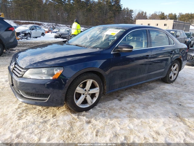 44430514 :رقم المزاد ، 1VWBT7A33EC030615 vin ، 2014 Volkswagen Passat 1.8t Se مزاد بيع