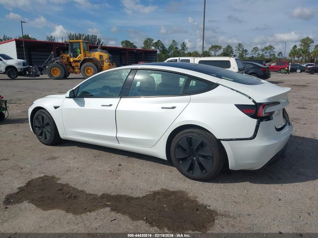 2025 TESLA MODEL 3 5YJ3E1EAXSF924164 Photo 2