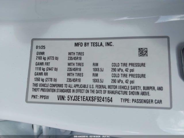 2025 TESLA MODEL 3 5YJ3E1EAXSF924164 Photo 8