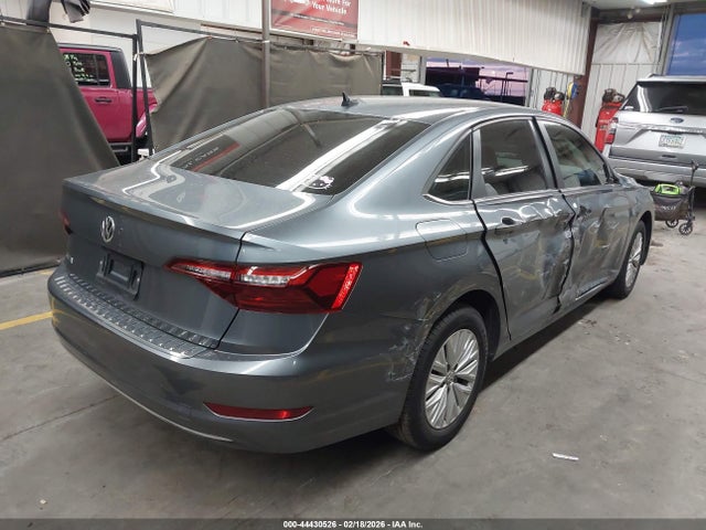 3VWC57BU6LM090924 Volkswagen Jetta 1.4t R-line/1.4t S/1.4t Se