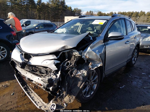 JTMDFREV5JJ204670 Toyota Rav4 Limited
