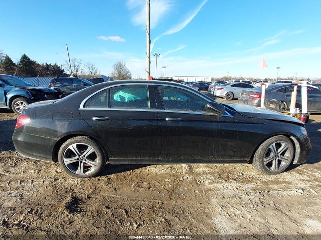 44430543 :رقم المزاد ، WDDZF4KB4KA624060 vin ، 2019 Mercedes-benz E 300 4matic مزاد بيع