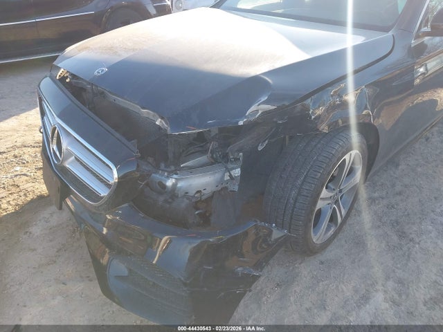 44430543 :رقم المزاد ، WDDZF4KB4KA624060 vin ، 2019 Mercedes-benz E 300 4matic مزاد بيع