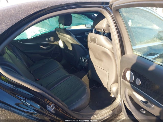 44430543 :رقم المزاد ، WDDZF4KB4KA624060 vin ، 2019 Mercedes-benz E 300 4matic مزاد بيع