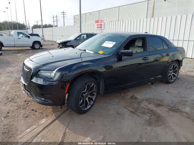 Aukcja sprzedaży 2017 Chrysler 300 300s, vin: 2C3CCABG0HH647045, numer aukcji: 44430579